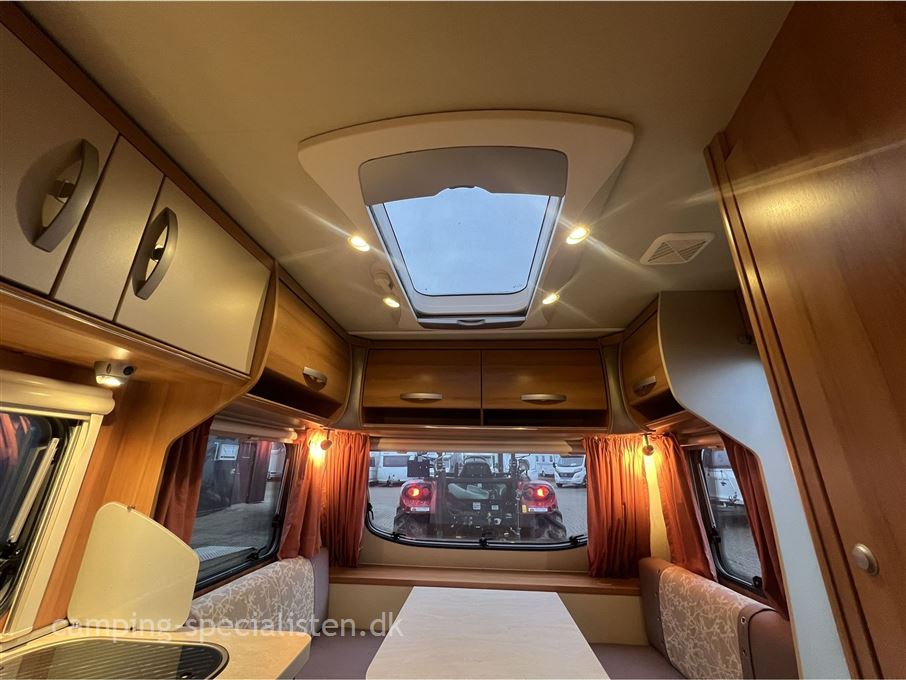 Hymer Nova Light 465